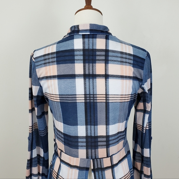 A&K Originals Split Back Flannel Shirt - Picture 9 of 12